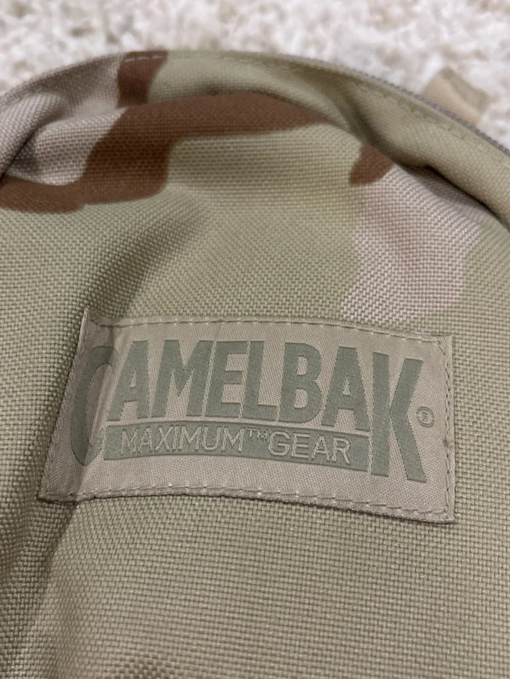 NWOT CamelBak Maximum Gear M.U.L.E. Military Desert Camo DCU Hydration Backpack